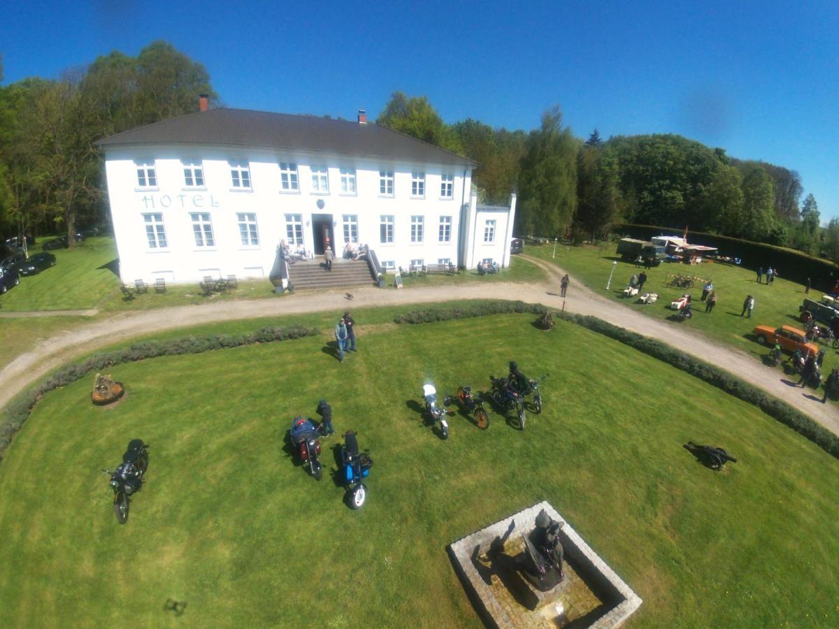 Ostsee-Gutshaus Am Salzhaff Pepelow Naehe Rerik- Am Meer Residieren! Klein Strömkendorf エクステリア 写真